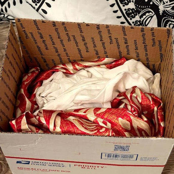 D.I.Y. Women's Clothing Box- Mystery Box - Picture 2 of 3